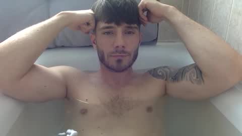 Snapshot of luisbadx chatting on 06/09/26, 01:34 Luis Badx online show from 06/09/26, 01:34