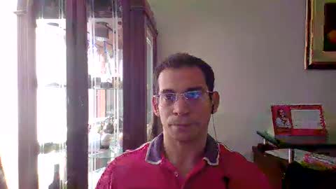 Snapshot of luiselamante chatting on 03/20/26, 08:35 Luis online show from 03/20/26, 08:35
