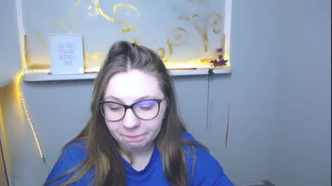 Luiza online show from 12/18/24, 07:47