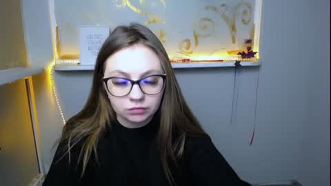 Luiza online show from 12/23/24, 07:49