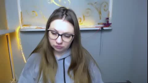 Luiza online show from 02/10/25, 06:31