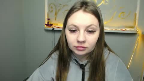 Luiza online show from 03/03/25, 07:32