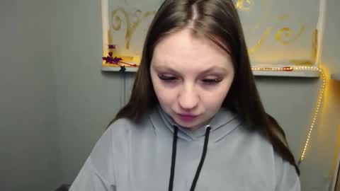 Luiza online show from 03/03/25, 10:38