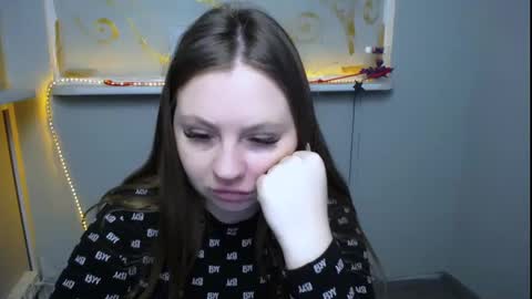 Luiza online show from 03/08/25, 08:11