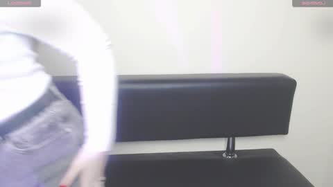 Luiza online show from 03/10/26, 07:24