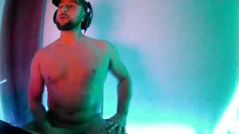 Snapshot of luk_me chatting on 12/06/24, 02:35 luk_me online show from 12/06/24, 02:35