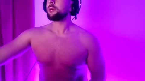 Snapshot of luk_me chatting on 12/07/24, 12:52 luk_me online show from 12/07/24, 12:52