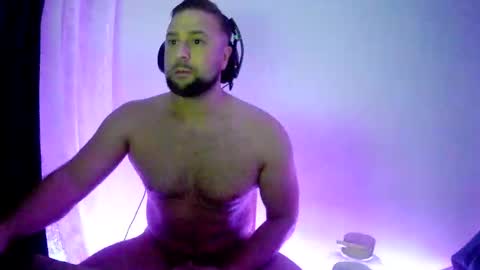 Snapshot of luk_me chatting on 12/21/24, 06:12 luk_me online show from 12/21/24, 06:12