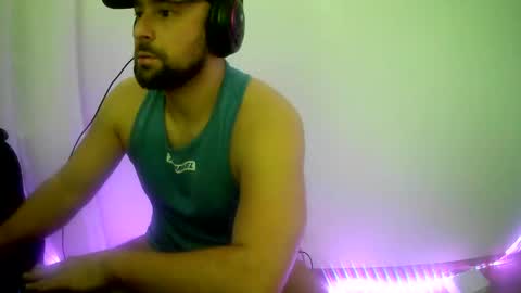 Snapshot of luk_me chatting on 01/04/25, 10:05 luk_me online show from 01/04/25, 10:05