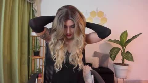 Luka Castillo online show from 02/12/26, 04:07