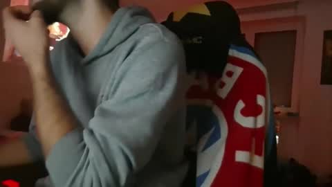 Snapshot of lukasschoetz chatting on 11/03/25, 08:54 lukasschoetz online show from 11/03/25, 08:54