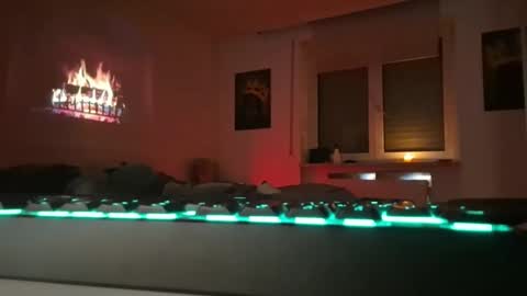 Snapshot of lukasschoetz chatting on 11/26/25, 09:05 lukasschoetz online show from 11/26/25, 09:05