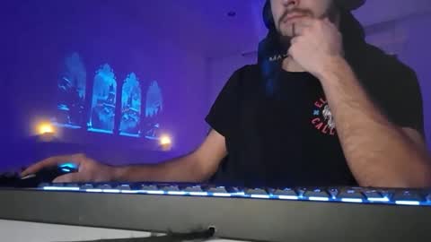 Snapshot of lukasschoetz chatting on 01/11/26, 04:34 lukasschoetz online show from 01/11/26, 04:34