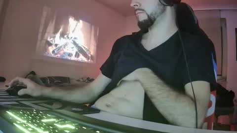 Snapshot of lukasschoetz chatting on 03/15/26, 07:20 lukasschoetz online show from 03/15/26, 07:20