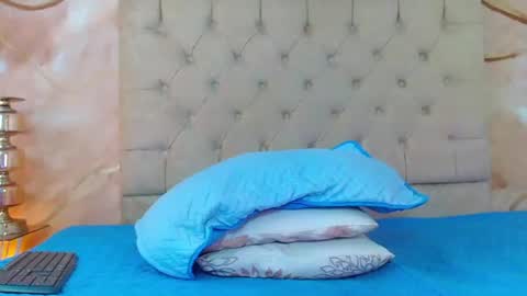 Snapshot of luke_carter chatting on 07/20/26, 01:35 luke_carter online show from 07/20/26, 01:35