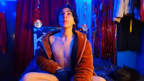 Luke online show from 02/19/25, 09:25