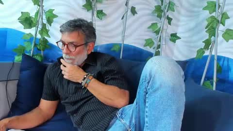 Luke Crews online show from 03/01/25, 07:26