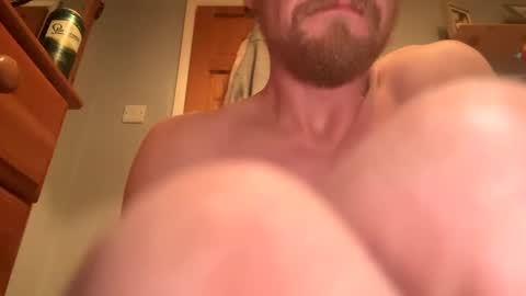 lukeeeeey96 online show from 12/04/24, 04:10