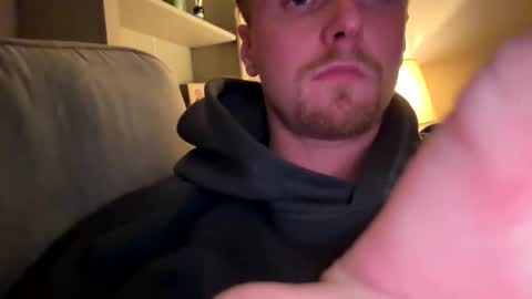 lukeeeeey96 online show from 11/03/25, 10:42