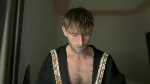 MR. Luke Gunn online show from 10/04/25, 11:14