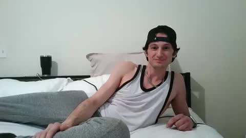 Snapshot of luketaylorla chatting on 01/12/26, 04:01 luketaylorla online show from 01/12/26, 04:01