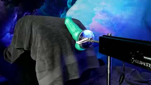 lukewildone online show from 10/09/25, 06:22