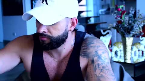 Lukhas f4f online show from 02/25/25, 07:47