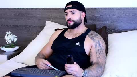 Lukhas f4f online show from 09/26/25, 10:03