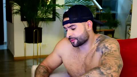 Lukhas f4f online show from 04/15/26, 12:17