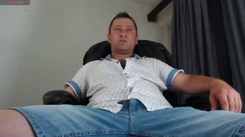 Sir Alex online show from 07/05/26, 01:40