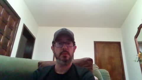 Luke online show from 06/19/26, 01:21
