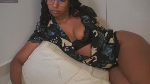 lulitauwu online show from 04/23/26, 02:57