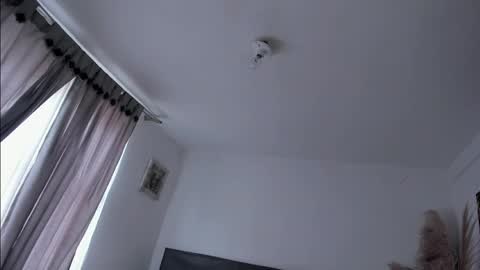 lulu10541697 online show from 06/08/26, 06:30