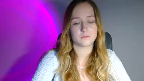 Lulu Baby18 online show from 11/30/25, 01:37