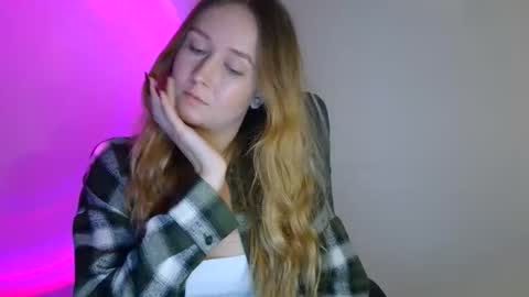 Lulu Baby18 online show from 12/05/25, 04:03