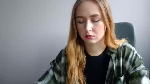 Lulu Baby18 online show from 01/11/26, 12:43