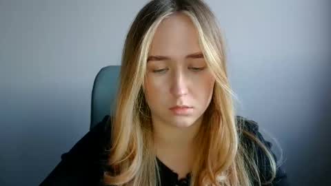 Lulu Baby18 online show from 02/21/26, 03:24