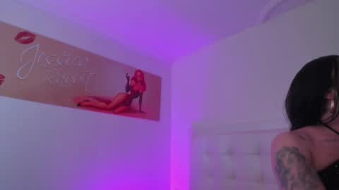 BRENDA TATIANA online show from 01/18/25, 04:42