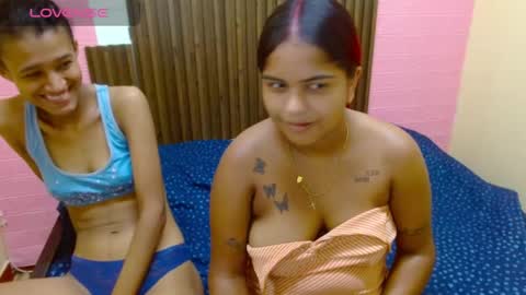 Snapshot of lulu_james chatting on 10/20/25, 06:30 I AM LULU online show from 10/20/25, 06:30