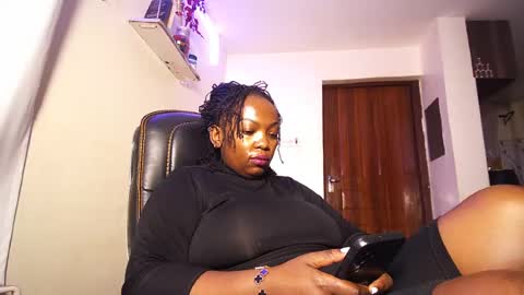 Snapshot of lulu_sparks1 chatting on 07/22/26, 06:16 lulu_sparks1 online show from 07/22/26, 06:16