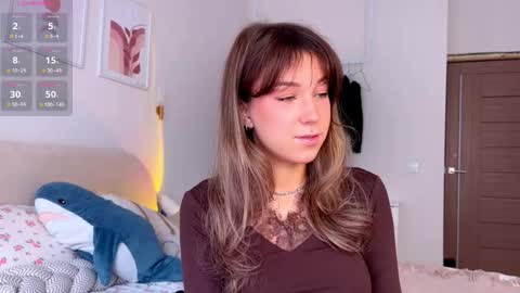 Snapshot of luluberryx chatting on 05/24/26, 02:16 lulu berry online show from 05/24/26, 02:16