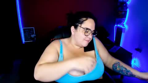 LuluBigTitts online show from 01/16/25, 02:41