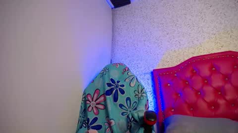 Luly online show from 03/17/26, 04:06