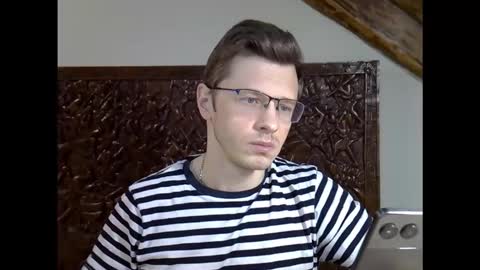 Andrew independent model 2000-0000 CET daily online show from 01/12/26, 07:08