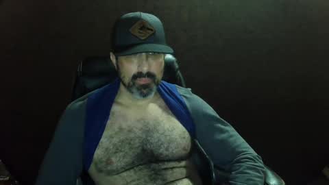 Snapshot of lumberjackstud2024 chatting on 12/21/24, 04:52 lumberjackstud2024 online show from 12/21/24, 04:52