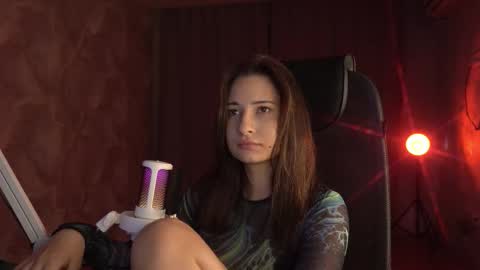 Amelia online show from 10/13/25, 12:32