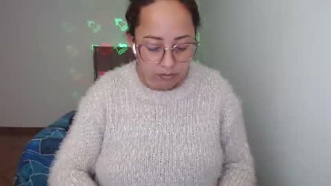 Snapshot of lumi_84 chatting on 12/11/24, 01:58 LUMI online show from 12/11/24, 01:58