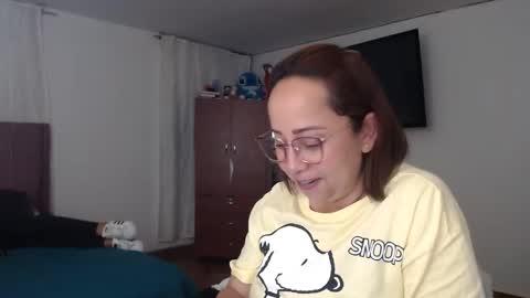 Snapshot of lumi_84 chatting on 01/15/25, 01:45 LUMI online show from 01/15/25, 01:45