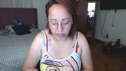 Snapshot of lumi_84 chatting on 02/26/25, 02:04 LUMI online show from 02/26/25, 02:04