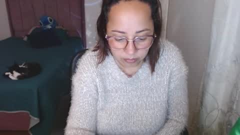 Snapshot of lumi_84 chatting on 03/10/25, 03:01 LUMI online show from 03/10/25, 03:01